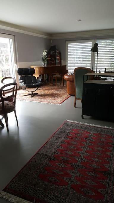 ז'נבה Appartement Dans Un Jardin מראה חיצוני תמונה